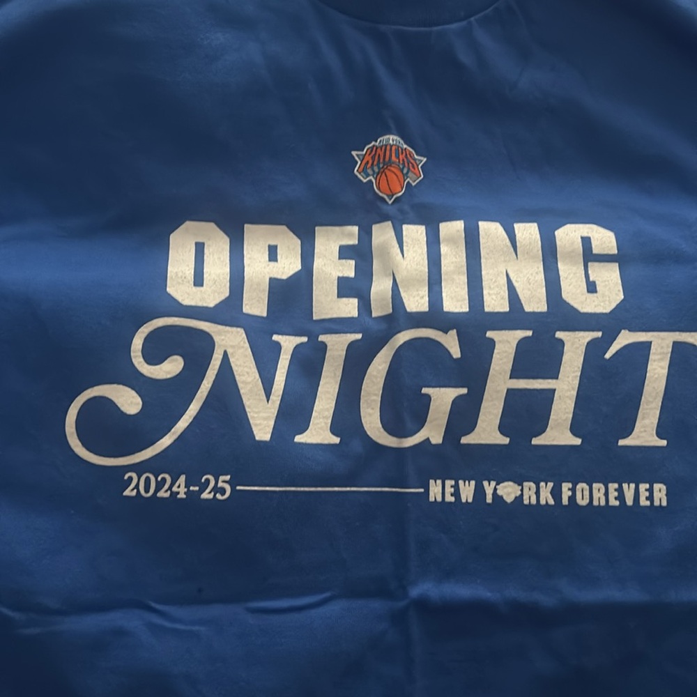 new york knicks opening night tee